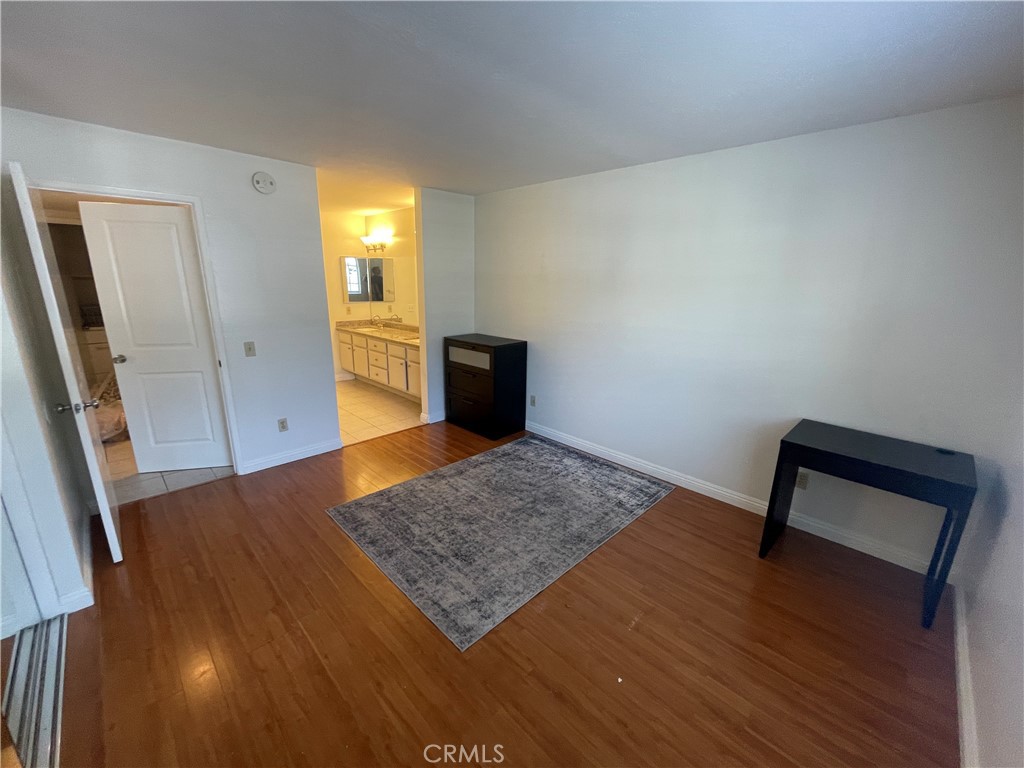 50 Woodleaf Property Photo 11