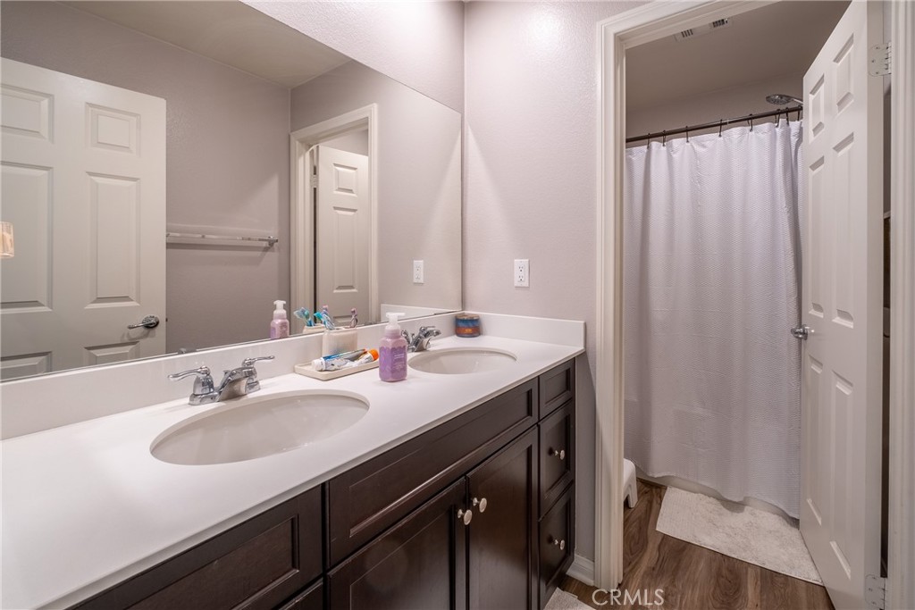16029 Dexter Property Photo 16