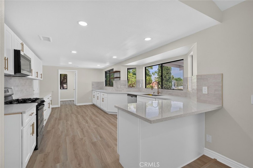 20150 Myron Property Photo 12