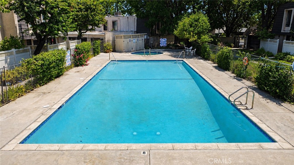 15051 Chatsworth St Property Photo 25