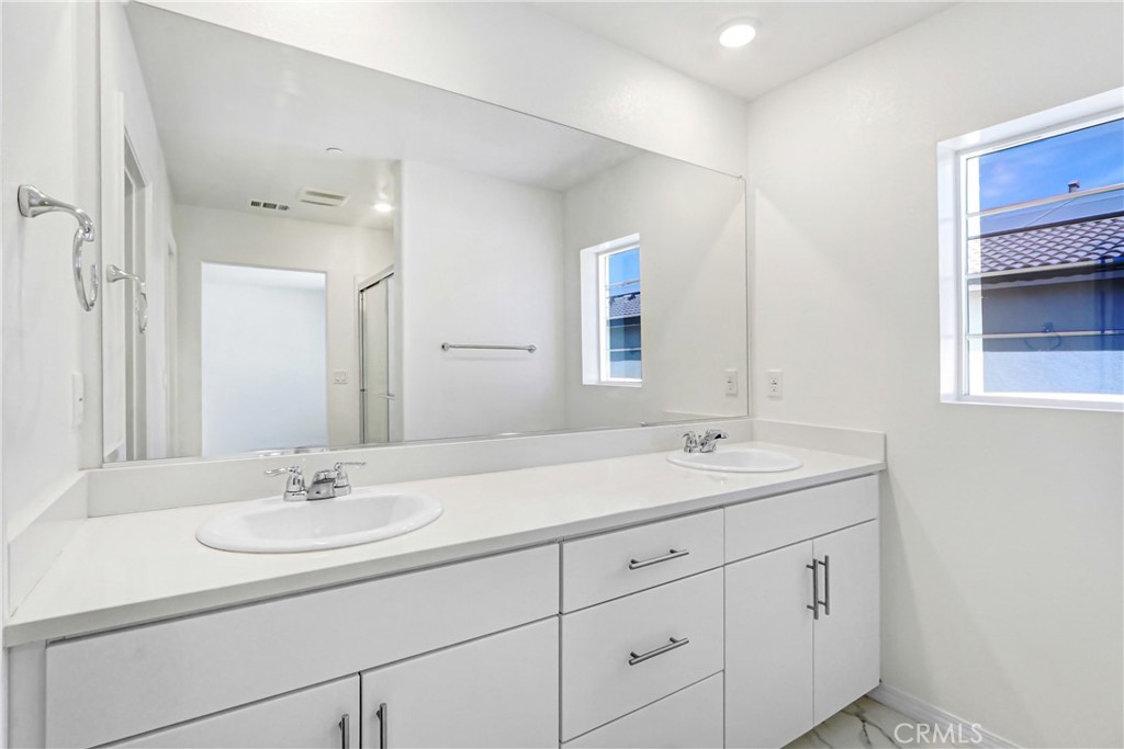 7102 Olive Grove Property Photo 8