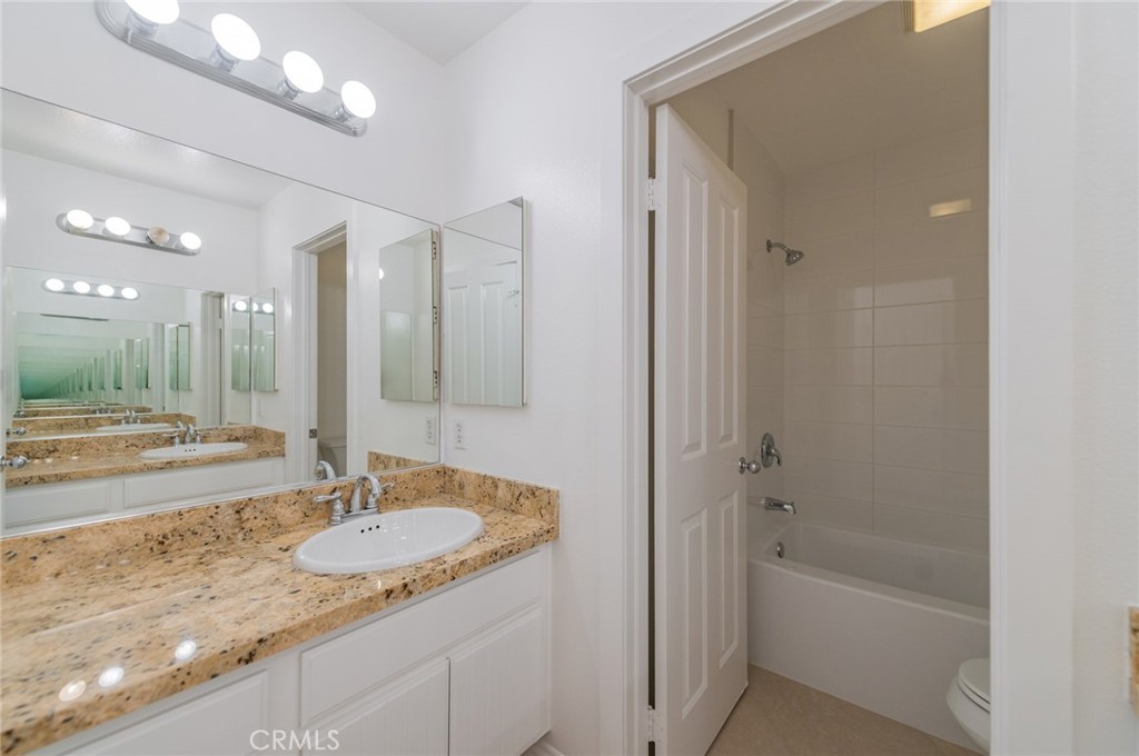 46 Middlebury Property Photo 31