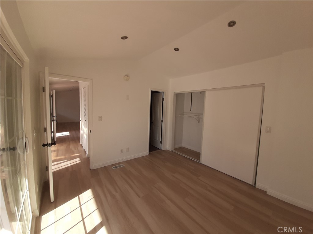 1652 Home Terrace Property Photo 12