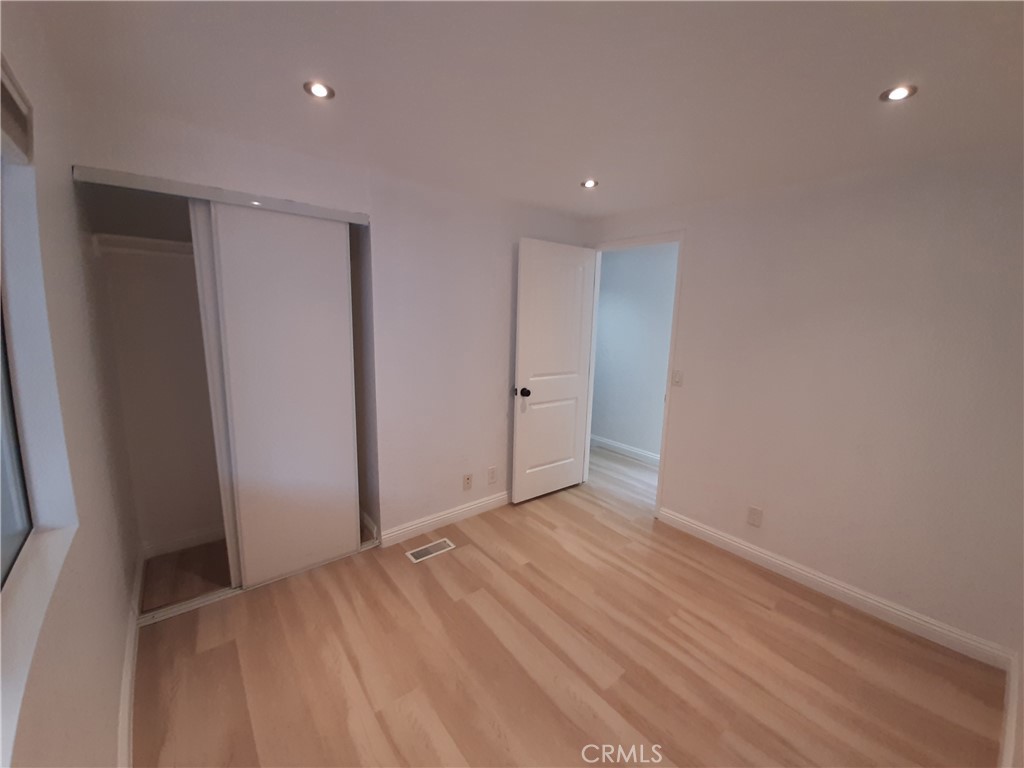 1652 Home Terrace Property Photo 17