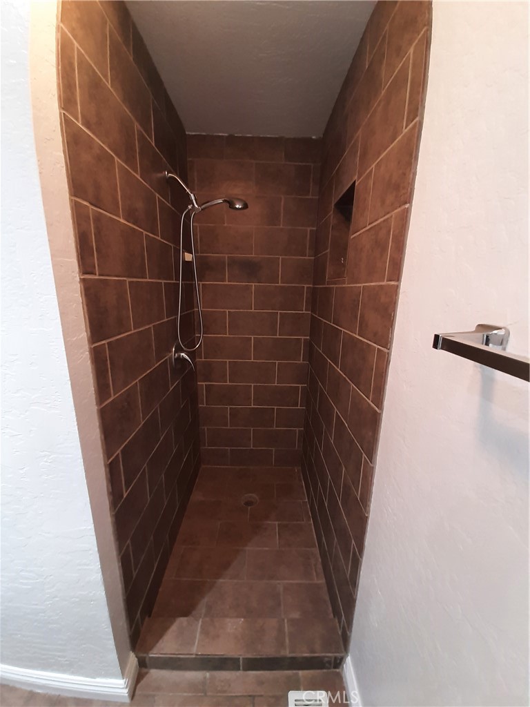 1652 Home Terrace Property Photo 19