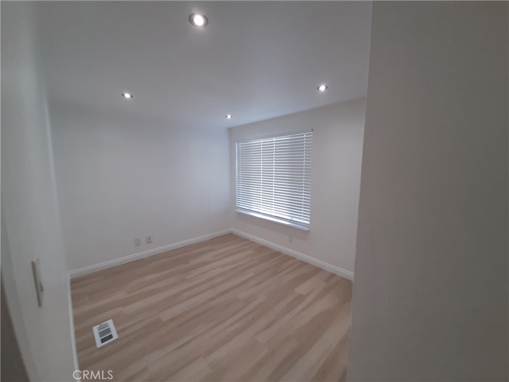 1652 Home Terrace Property Photo 20