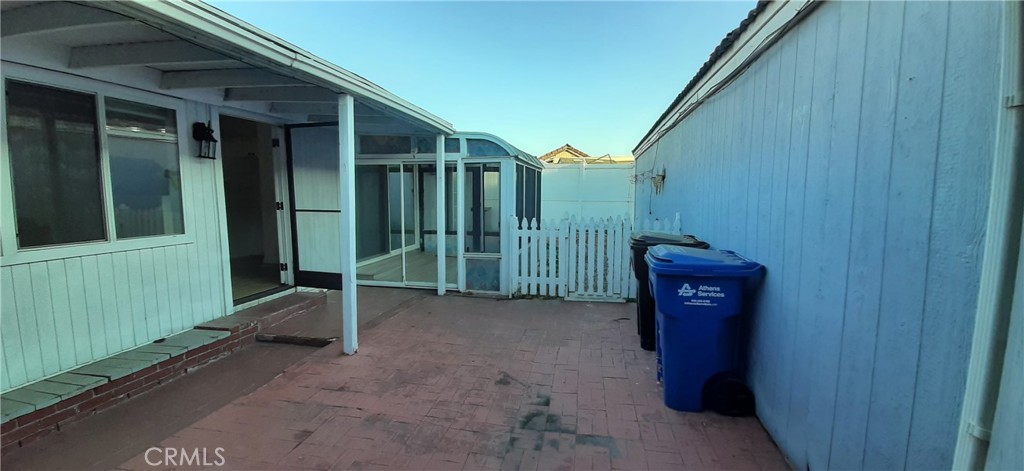 1652 Home Terrace Property Photo 24