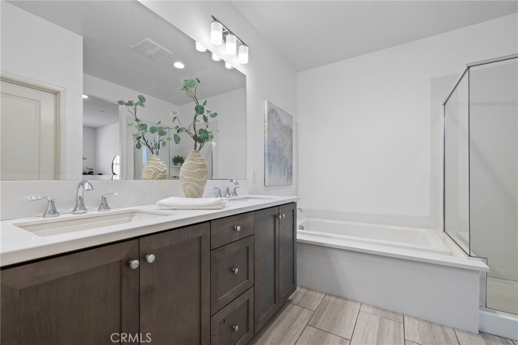 7427 Solstice Place Property Photo 21