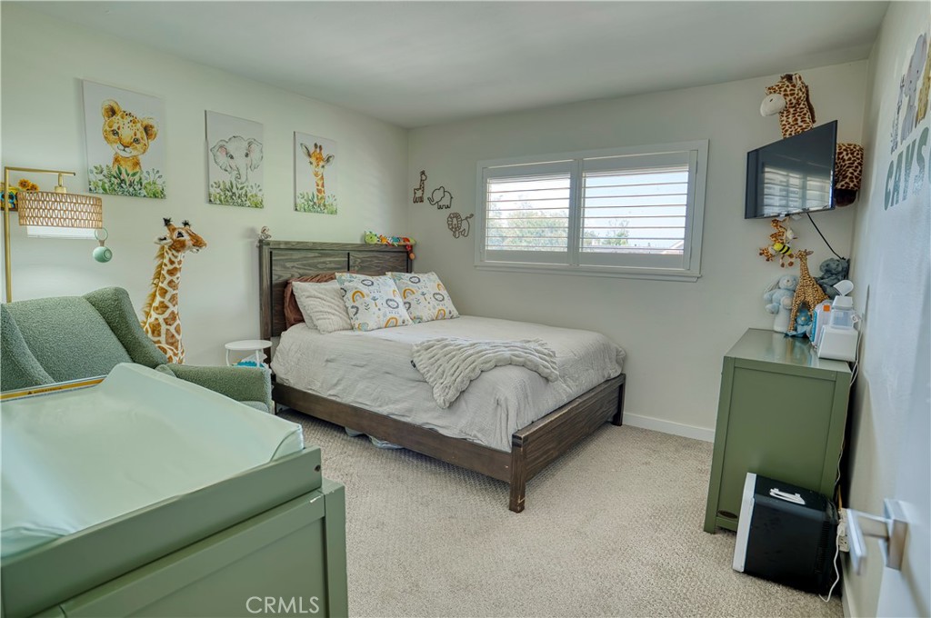 14385 Suffolk Property Photo 23