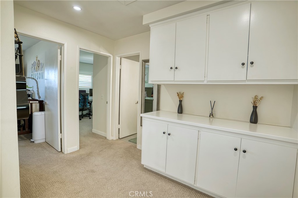 14385 Suffolk Property Photo 29