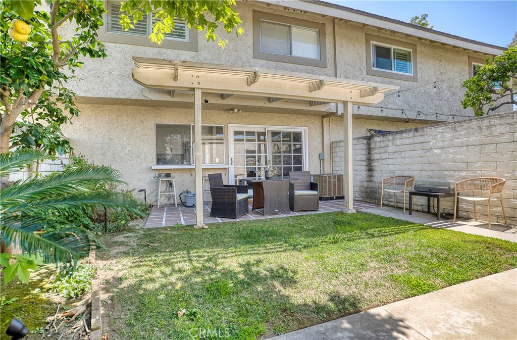 14385 Suffolk Property Photo 30