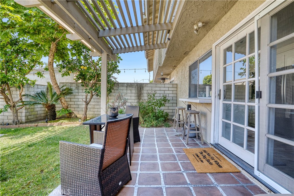 14385 Suffolk Property Photo 32