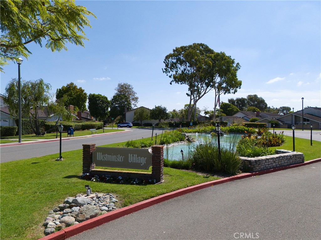 14385 Suffolk Property Photo 44