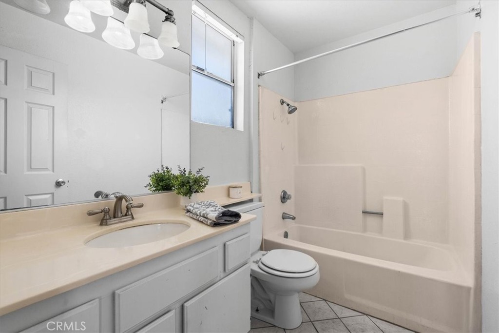 6662 Brighton Property Photo 17