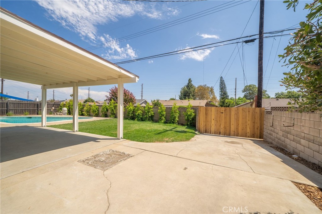 960 Sheridan Street Property Photo 28