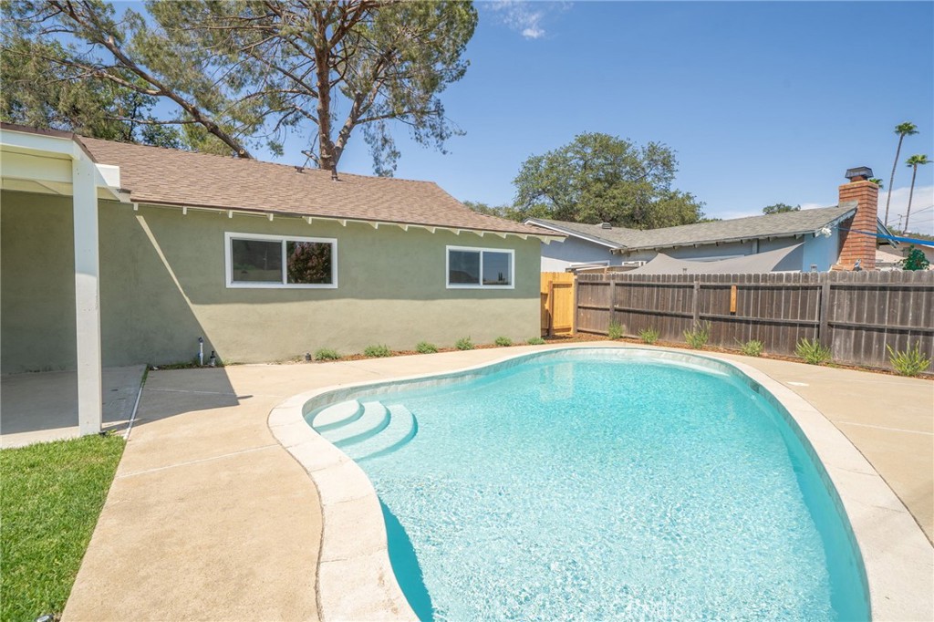 960 Sheridan Street Property Photo 33