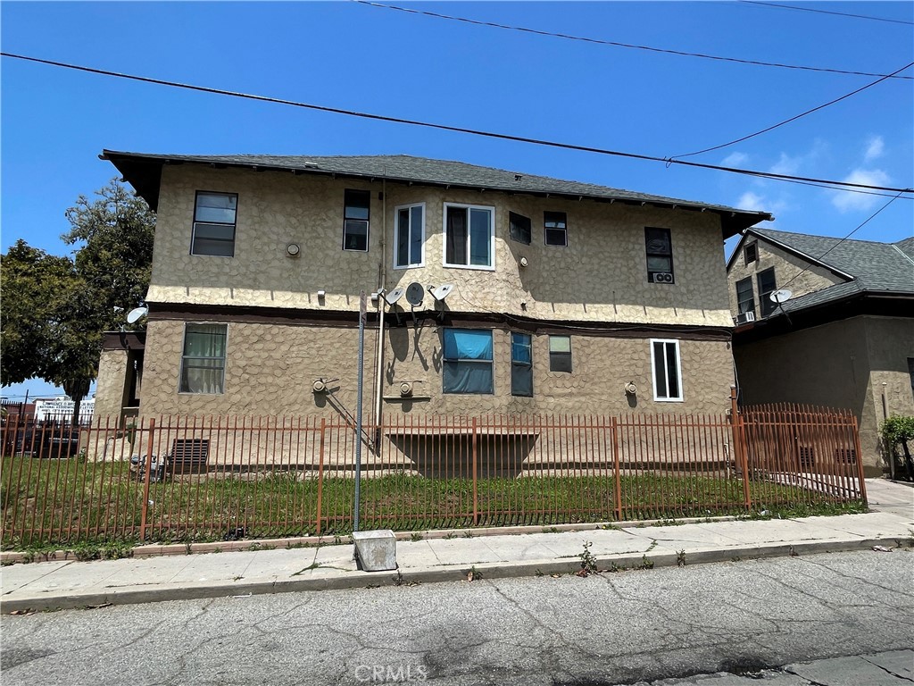 1317 Linwood Property Photo 1