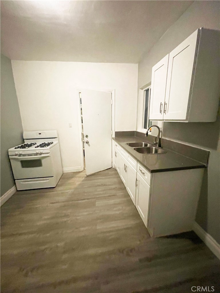 1317 Linwood Property Photo 6