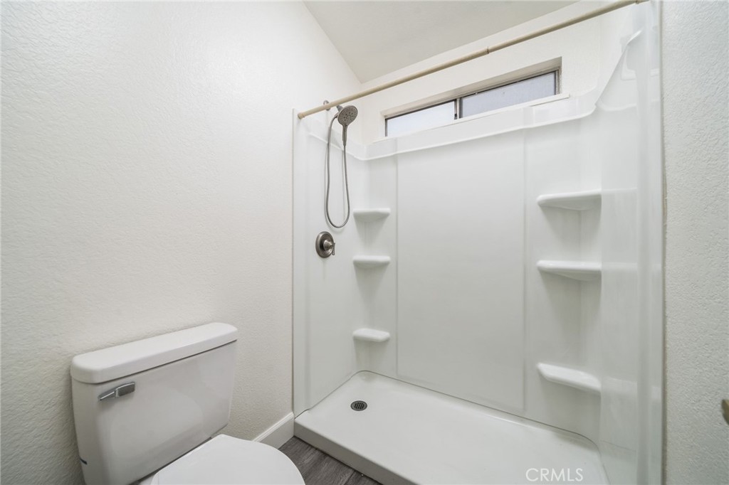 6864 Woodcrest Property Photo 23