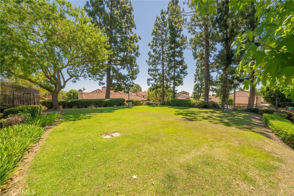6864 Woodcrest Property Photo 32
