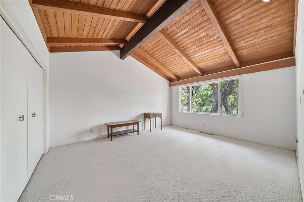 677 N Deodar Property Photo 32
