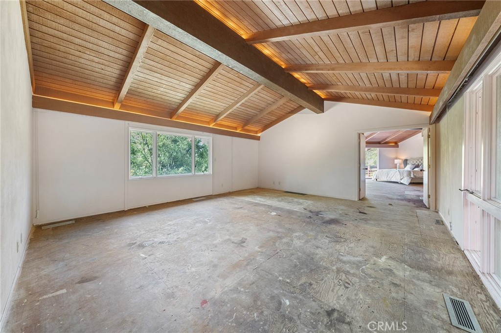 677 N Deodar Property Photo 47
