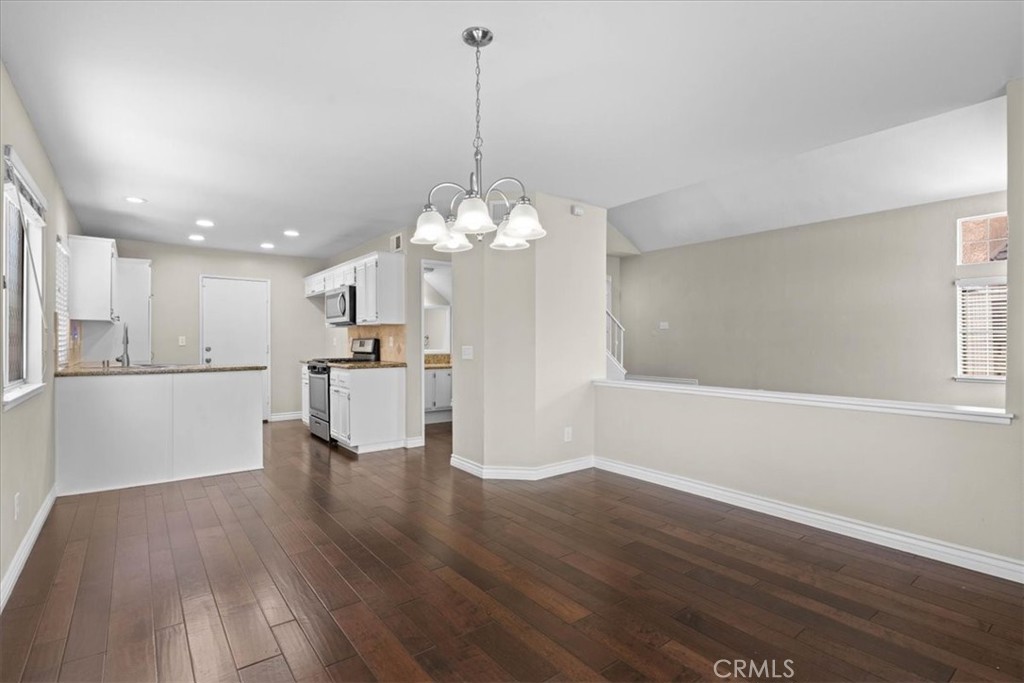 11236 Alencon Property Photo 6