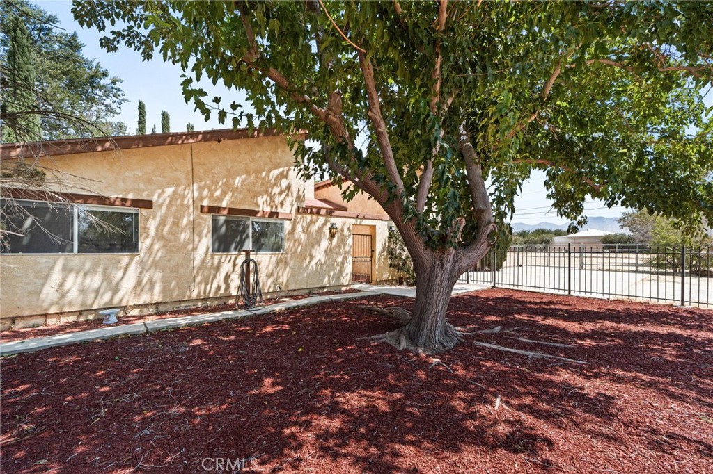 36904 103rd E Property Photo 5