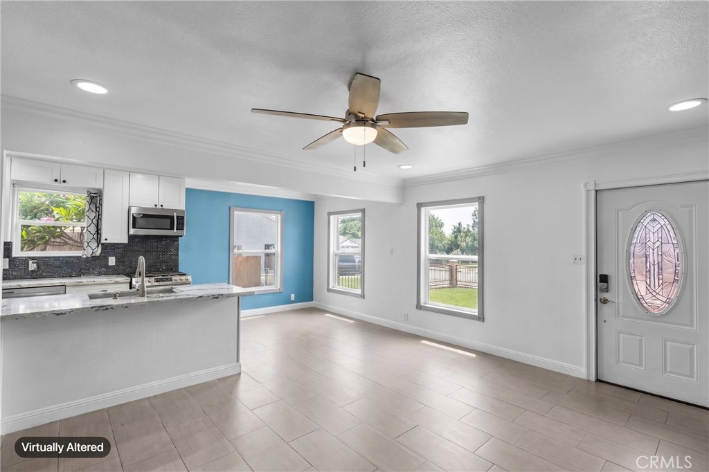 2136 Stanford Property Photo 19