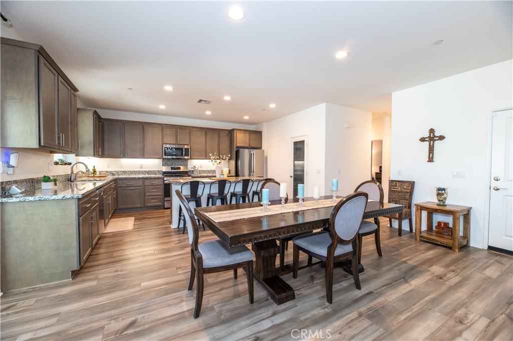 29233 Windflower Property Photo 9