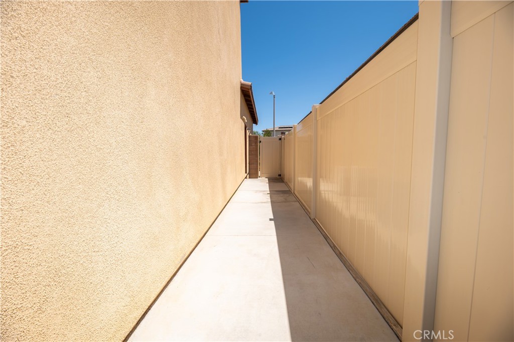 29233 Windflower Property Photo 38