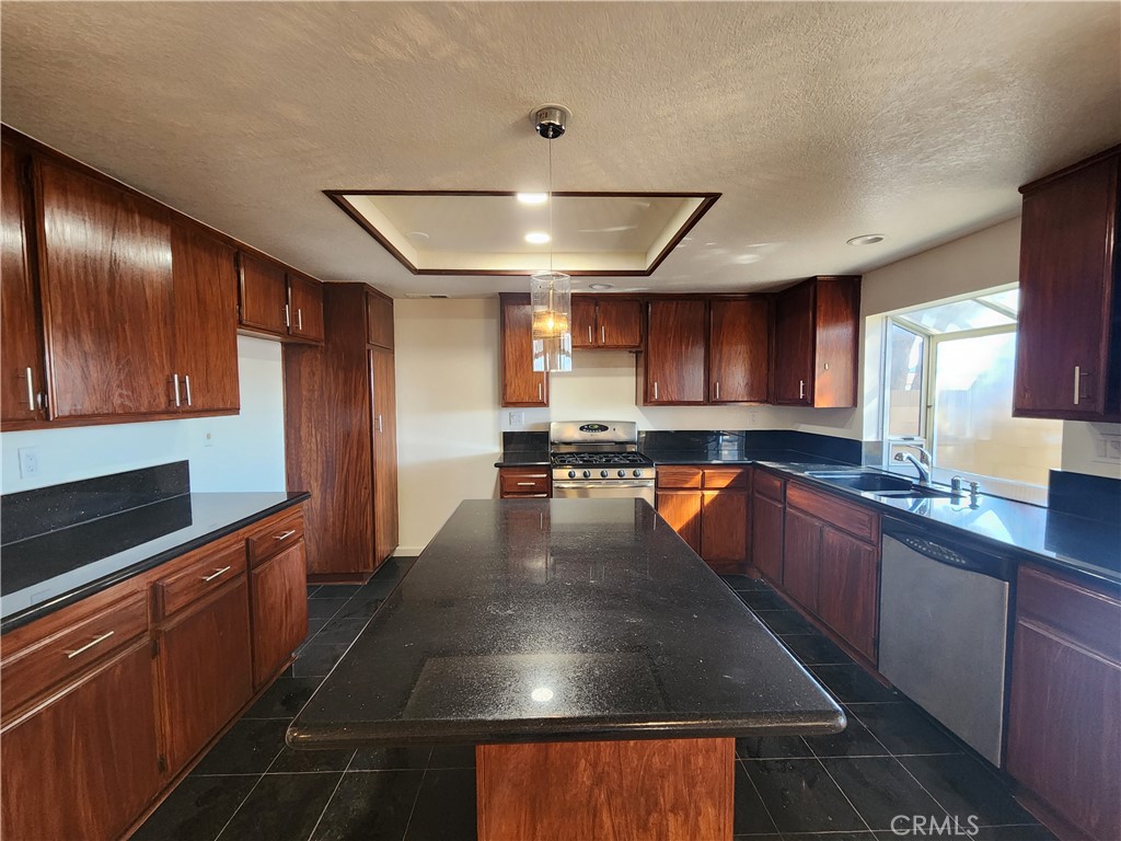 1846 E Milling Property Photo 13