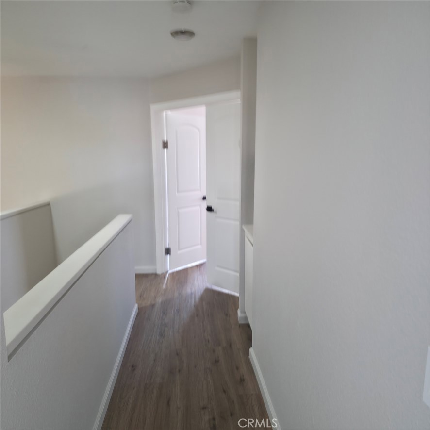 1846 E Milling Property Photo 28