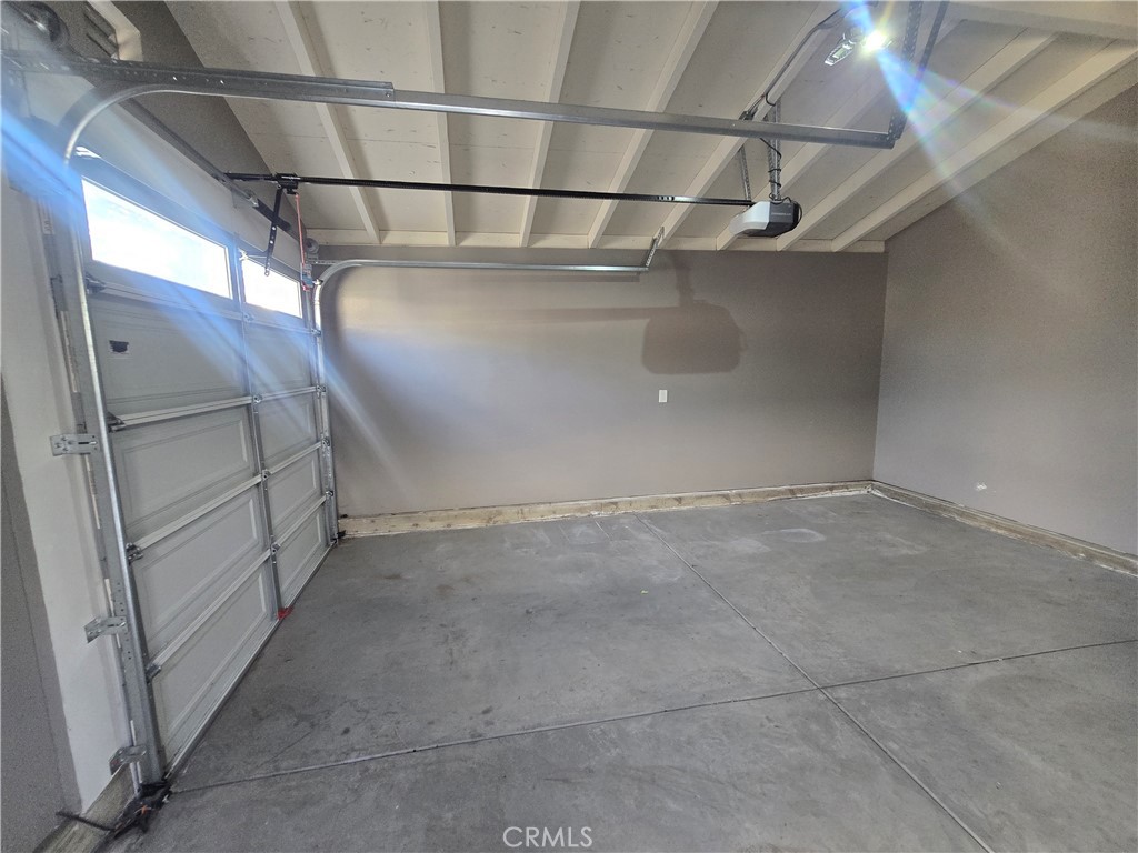 217 Belmont Property Photo 8