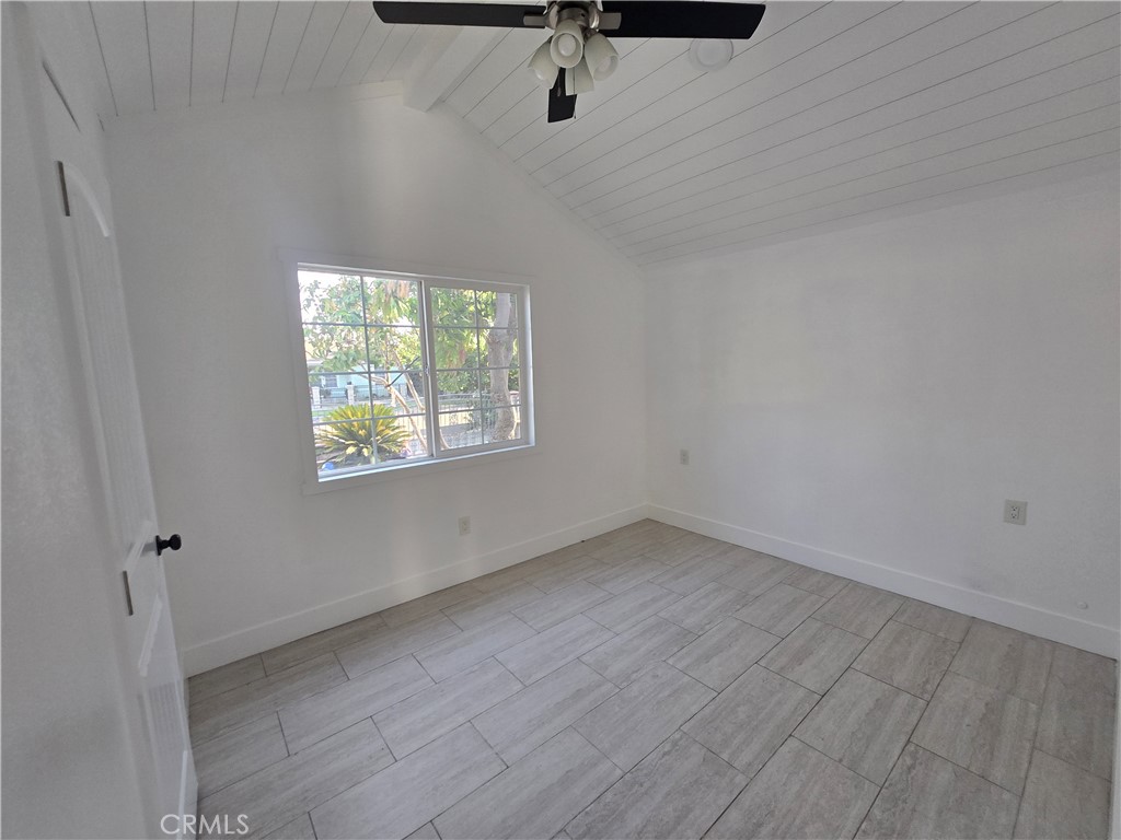 217 Belmont Property Photo 11