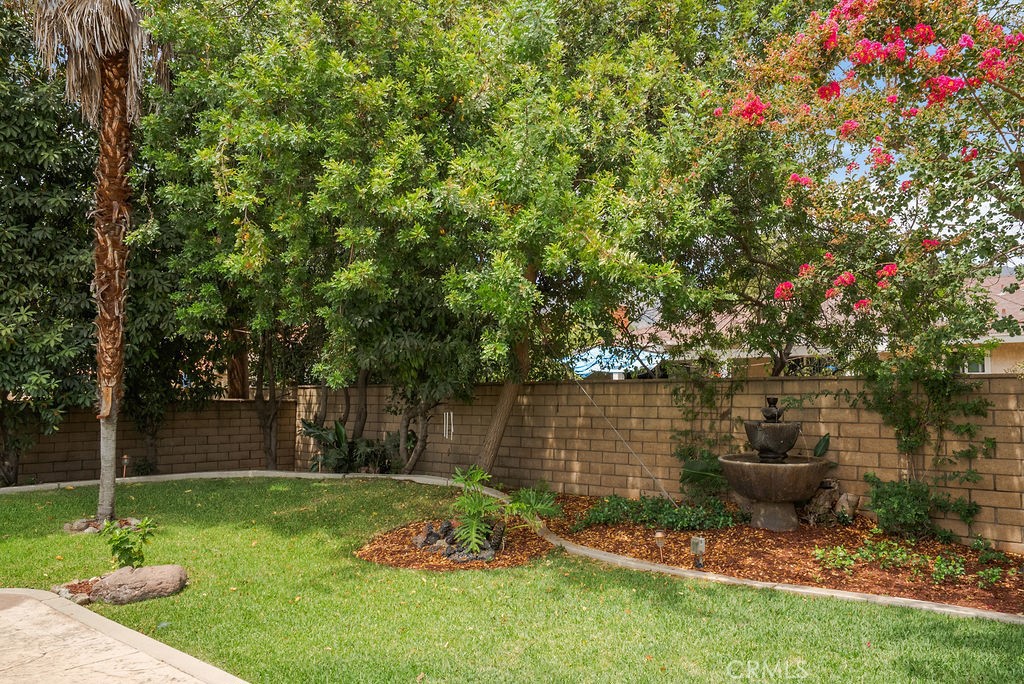 203 S Elwood Property Photo 53