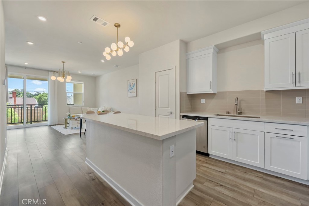1112 Cardinal Way Property Photo 1