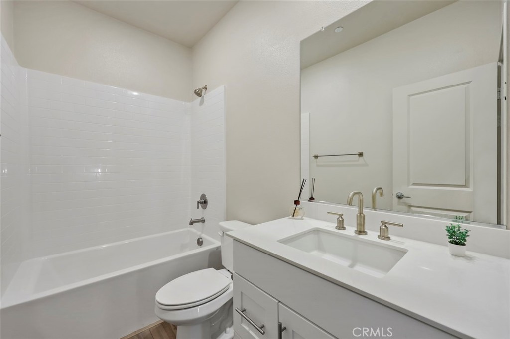 1112 Cardinal Way Property Photo 10