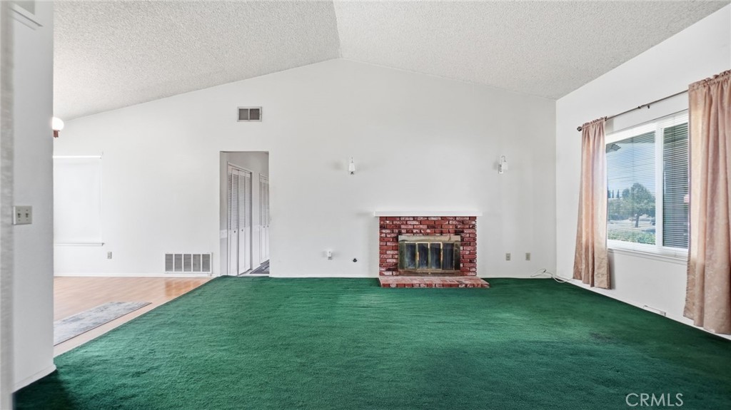 1181 Camphor Property Photo 6