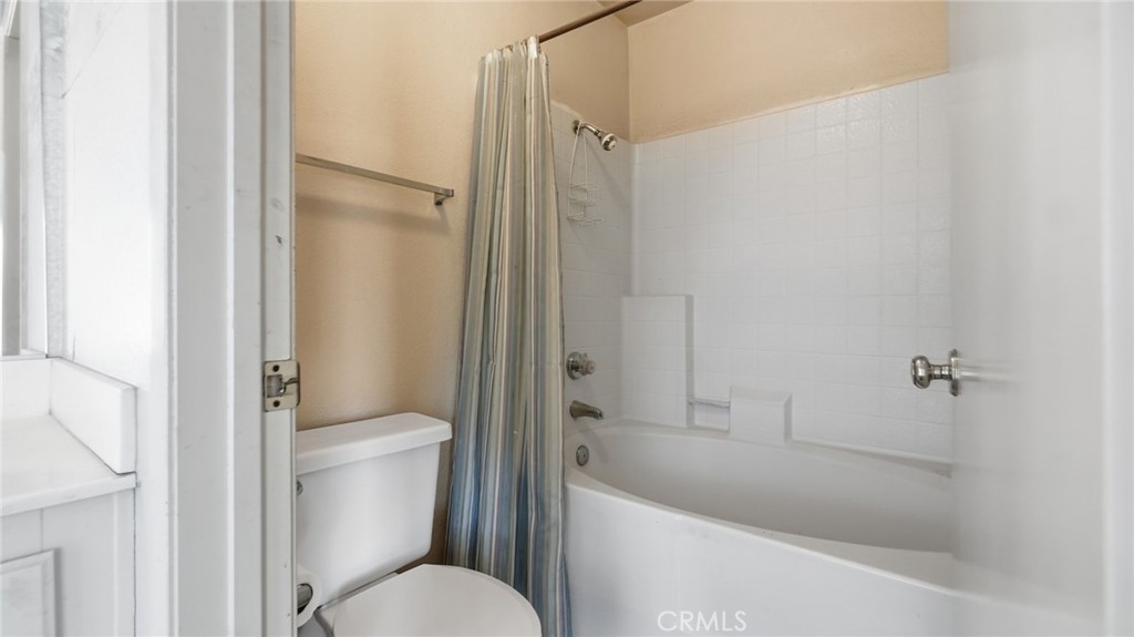 1181 Camphor Property Photo 18