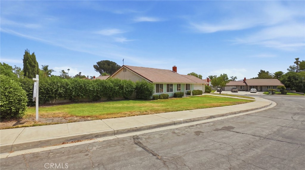 1181 Camphor Property Photo 31