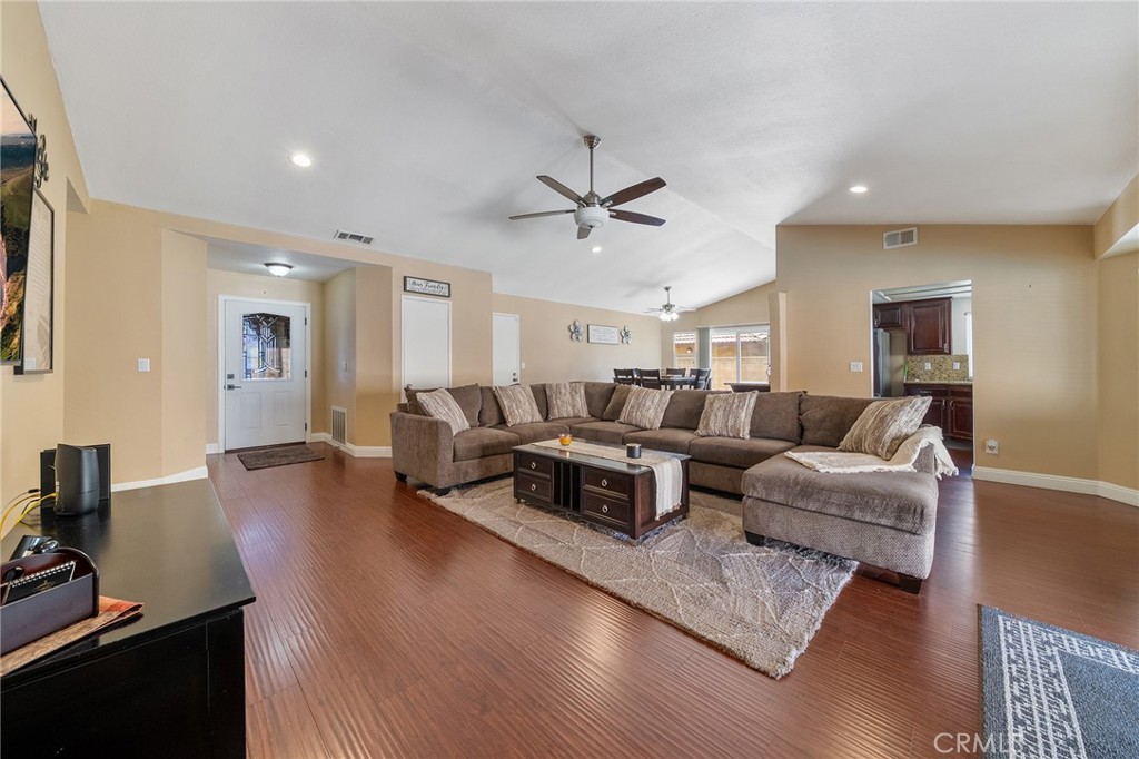 1330 S Althea Property Photo 4