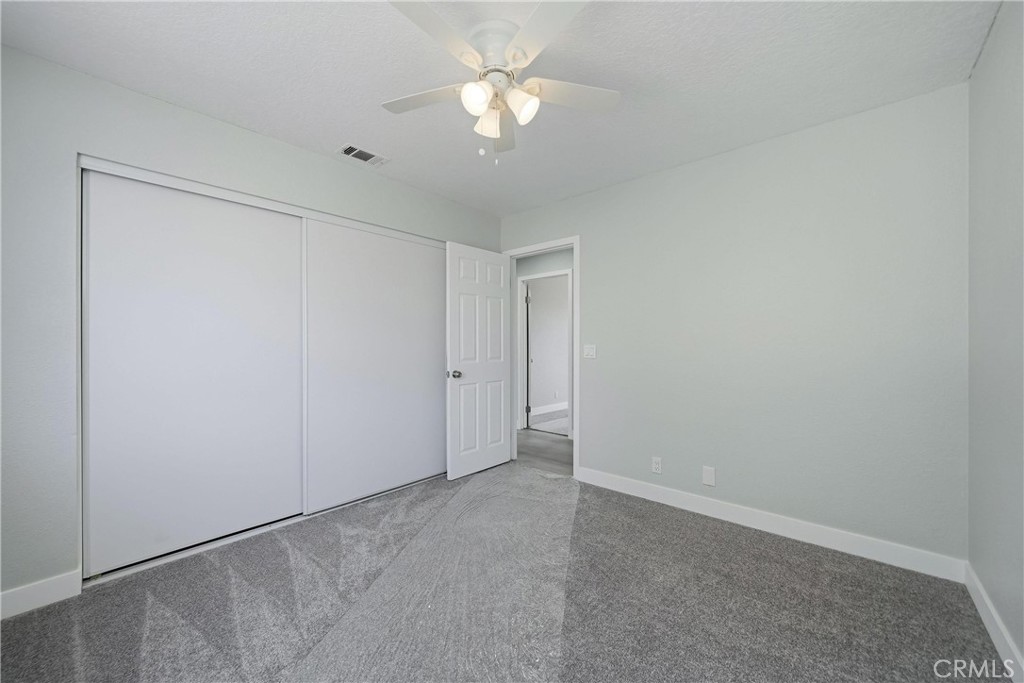 18358 Catalpa Property Photo 24