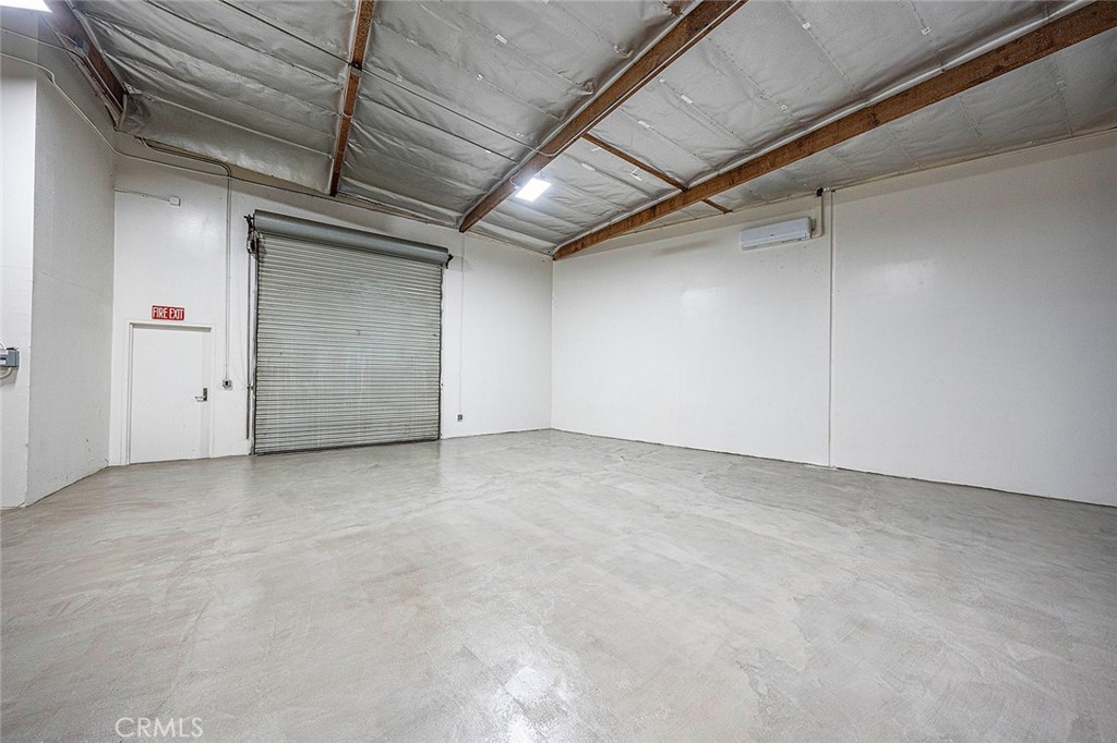 590 E Arrow B Property Photo 10