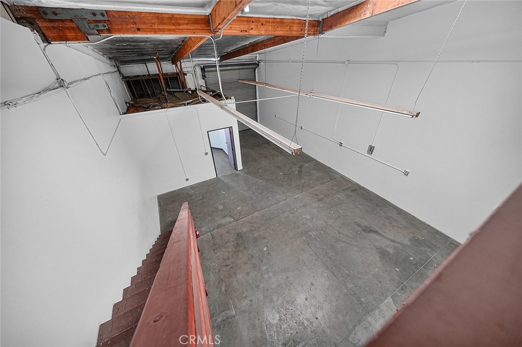 590 E Arrow B Property Photo 33