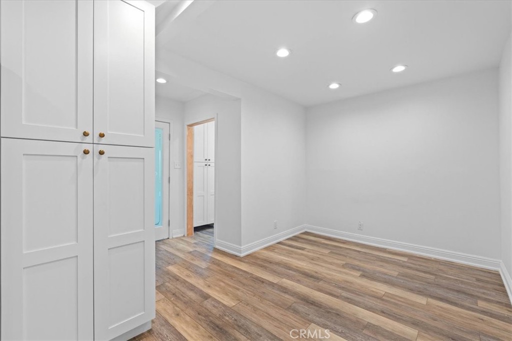 765 W 22nd Street Property Photo 30