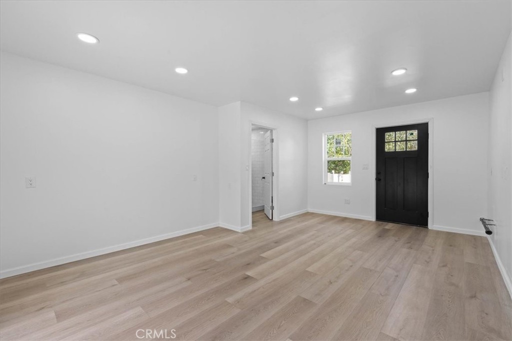 765 W 22nd Street Property Photo 47