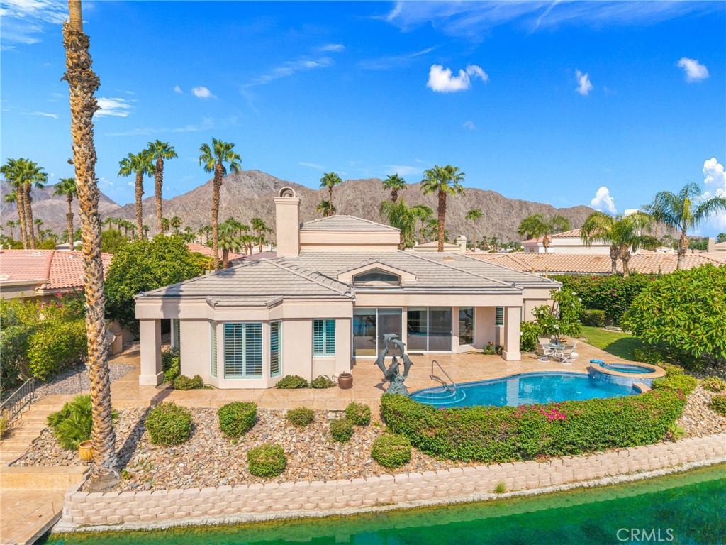 47570 Via Montessa Property Photo 1