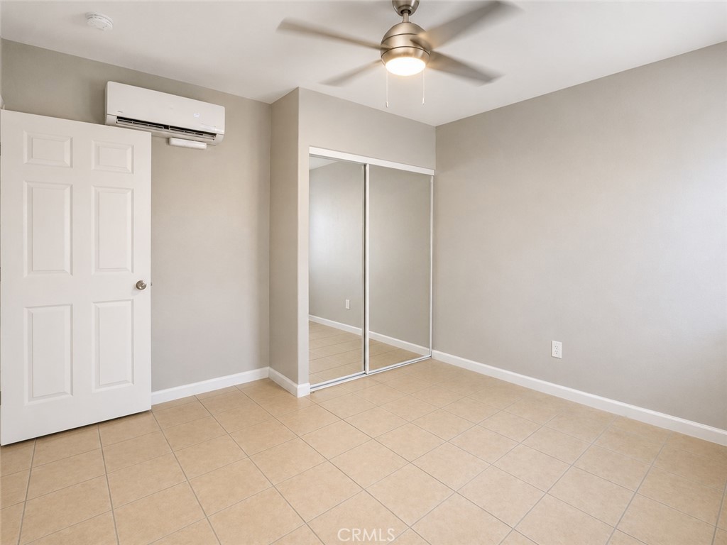 16773 Randall Avenue B Property Photo 7