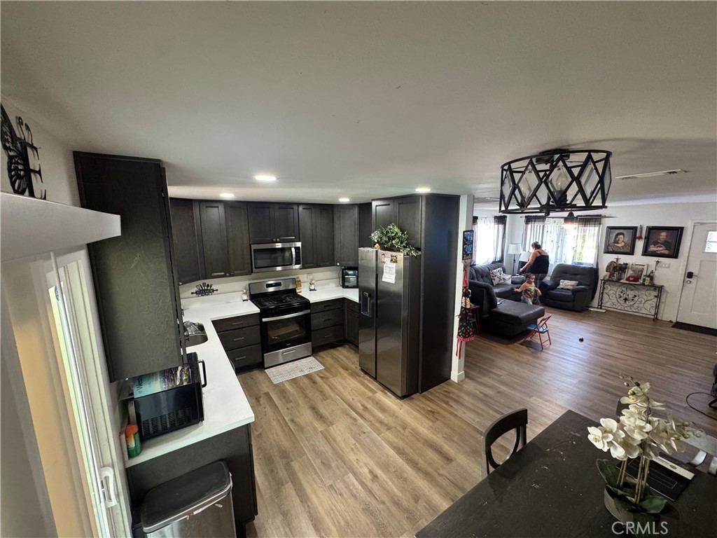 1504 Eucalyptus Property Photo 5